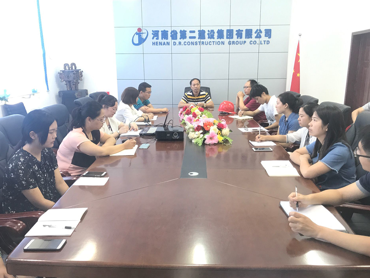 《企業(yè)社會責(zé)任與企業(yè)的持續(xù)發(fā)展》專題座談會